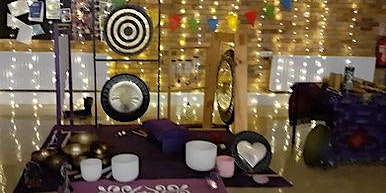 Immagine principale di Rhiwderin Wellbeing - Sound Bath with Reiki 