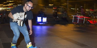Nighttime Street Photography: Learn how to capture a public space at night