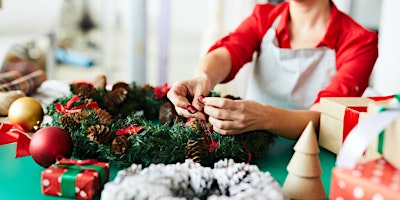 Primaire afbeelding van Make the Perfect Holiday Wreath - Virtual Flower Arranging Class by Classpop!™