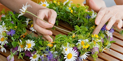 Imagem principal do evento DIY Wreath-Making Workshop - Virtual Flower Arranging Class by Classpop!™