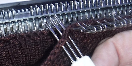 Immagine principale di Machine Knitting Basics & Show-and-Tell with Carole Wurst 