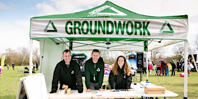 Volunteer with Groundwork at Watford Green Market  primärbild