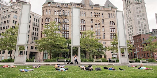 Hauptbild für HWX Summer Series: Yoga x Healthworks on The Greenway