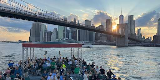 Imagem principal de Sunset Boat Tour: Building Capital: To The Bronx and Back