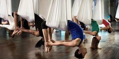 Aerial Yoga: Lezione Open Aerial Yoga: Lezione Open