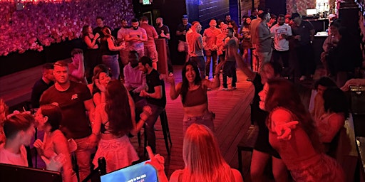 Imagem principal do evento Karaoke at Public Bar Live by Estrada Sound Entertainment