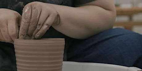 Just in time for Christmas - JETAA does Pottery