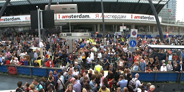 Van wie is het IJ? Van wie is de stad?