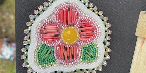 Beaded necklace with quills primary image