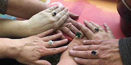 Primaire afbeelding van Make Your Own Bezel Ring or Pendant - Saturday Metalsmithing Workshop