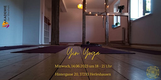 Hauptbild für YIN YOGA Yoga für Entspannung & Transformation
