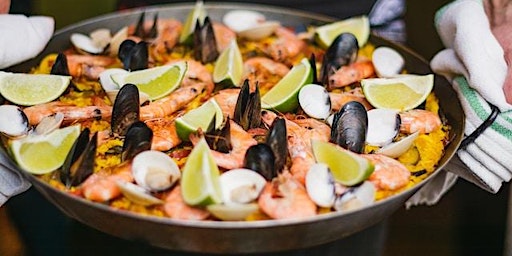 Immagine principale di In-Person Class: Spanish Paella  (NYC- Upper East Side) 