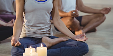 Immagine principale di Yoga e mantra al lume di candela 