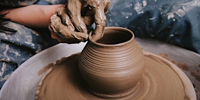 Imagem principal de Half day Pottery wheel throwing bachelorette or birthday party