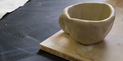 Imagem principal de 4 Weeks - Beginner Hand Building Ceramics - Wednesday Evenings (June)