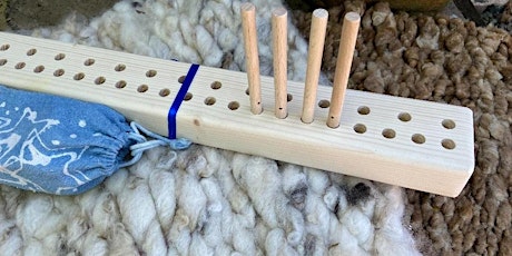 Natural Fleece Rug Making - Peg Loom Workshop  primärbild