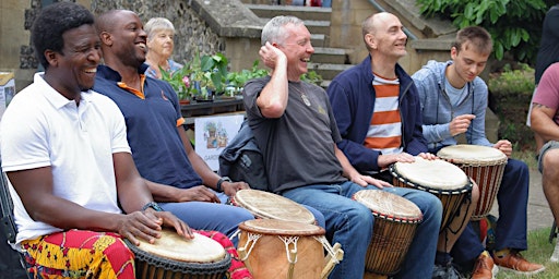 Image principale de African drumming circle