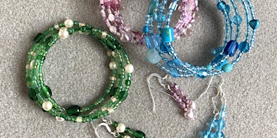 Imagem principal de Beaded Bracelets