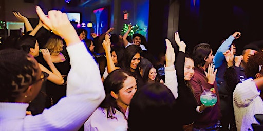 Friday Night Best Latin Reggaeton Party in NYC [Queens] Free Event Near You  primärbild