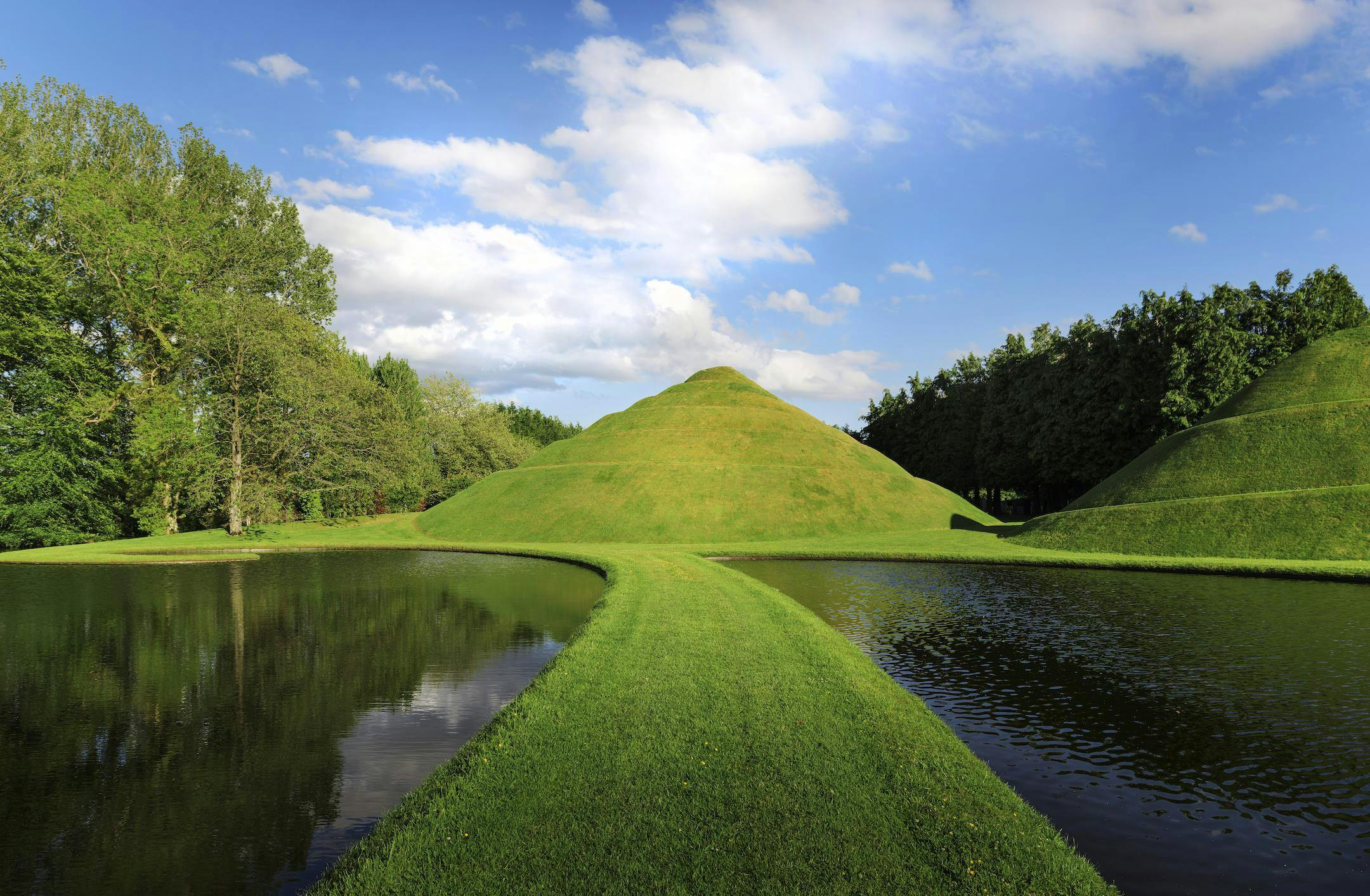 Portrack The Garden Of Cosmic Speculation 2019 Opening For Sgs