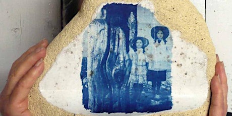 Cyanotype with Sian Hughes/Seianoteip gyda Sian Hughes primary image