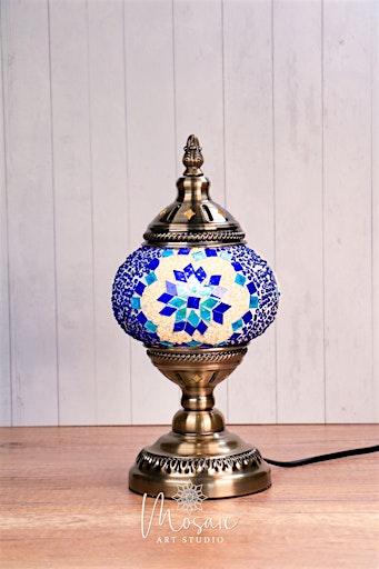 Imagen principal de Traditional Mosaic Lamp Workshop