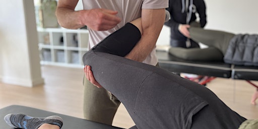 Immagine principale di Assisted Stretch Therapy Fundamentals at The Stretch Space (APRIL) 