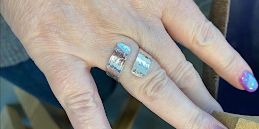 Baltic Shop Creates: A Wrap Ring primary image