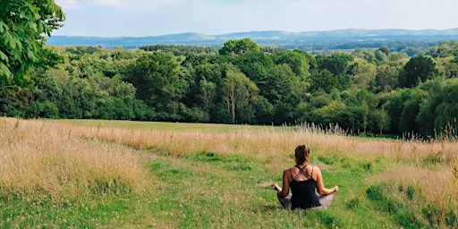 Imagem principal do evento Yoga, Forest Bathing & Foraging Day near Brighton