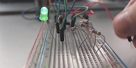 Imagem principal de Hands On Basic Electronics