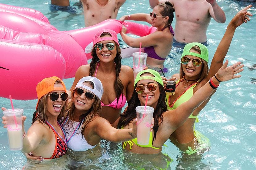 POOL PARTY - Vegas GO Pool - Free Drinks! - 6/26
