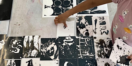 Imagem principal do evento Half Term Art Club; Photograms, Exploring the use of light (Ages 12-16)