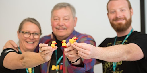 Imagem principal de What the Duck! -    Diversity with LEGO® Duck Bricks