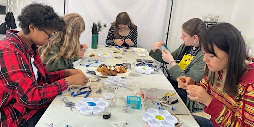 5 Day Halloween Themed Jewellery Making Camp - Teens 13 +  primärbild