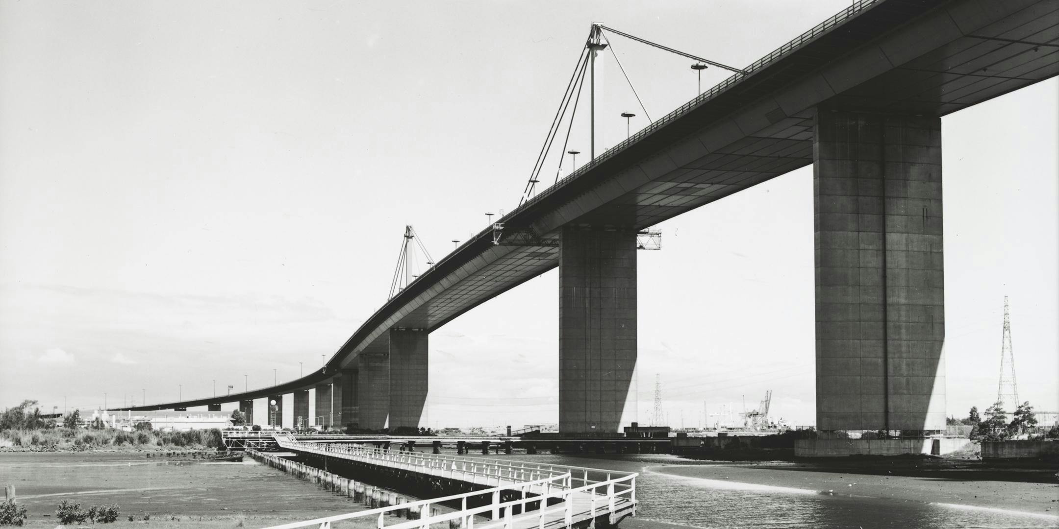 Docklands History Group: The Bridge
