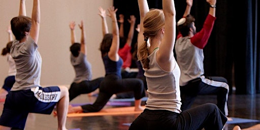 Community Yoga - Yoga communautaire  primärbild