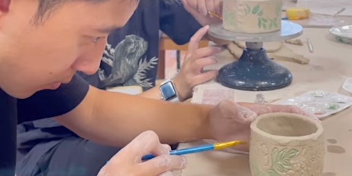 Immagine principale di Introduction to Wedging and Pinch Pots - Pottery Class by Classpop!™ 