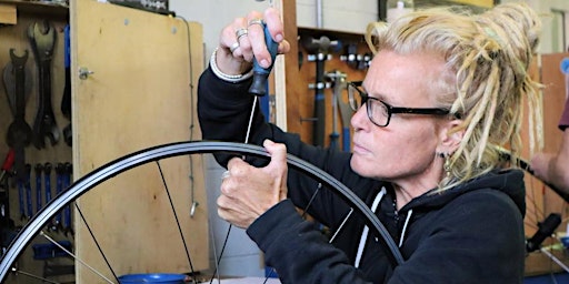 Immagine principale di City & Guilds Level 2 Certificate in Cycle Mechanics (Bristol) 