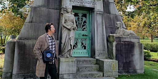 Primaire afbeelding van Graceland Cemetery Walking Tour with author Adam Selzer