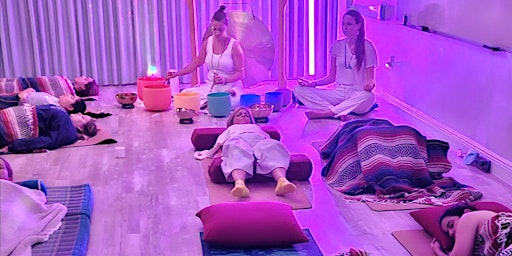 Primaire afbeelding van Reiki and Sound Healing Event - Relax, Restore, & Heal the Body and Mind