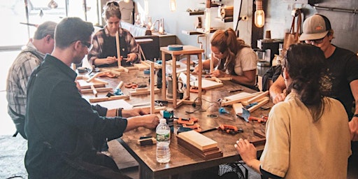 Image principale de Woodworking for Beginners: Make a Side Table - Art Class by Classpop!™