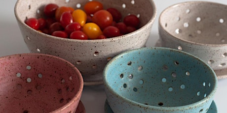 Make Berry Bowl on Pottery Wheel for couples  with Kelsey