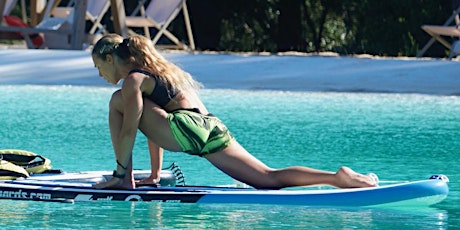 Imagen principal de Ven a practicar Sup Yoga- Yoga sobre tabla de Paddle Surf