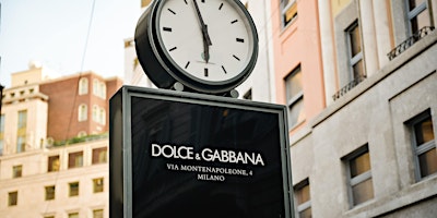 Imagen principal de Milan Outdoor Escape Game: Fashion and Art Highlights