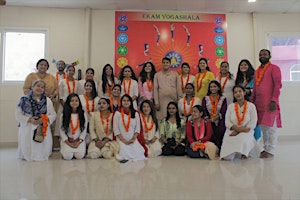 300 Hour Yoga Teacher Training in Rishikesh, India  primärbild