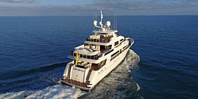 Imagem principal de WEST PALM BEACH NEW YEAR'S EVE YACHT-BOAT PARTY