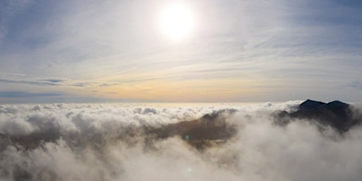 Immagine principale di Snowdon Sunrise Trek 