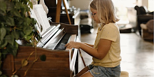 Youth Beginning Piano (Ages 7-10) primary image