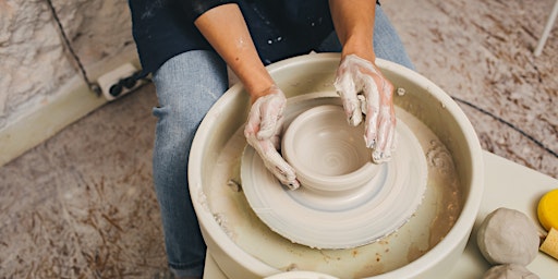 Guide to Hand Building Ceramics - Pottery Class by Classpop!™ primary image