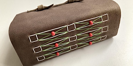 Imagen principal de BERRY - Leather Journal Notebook for Christmas /New Year IN-PERSON workshop